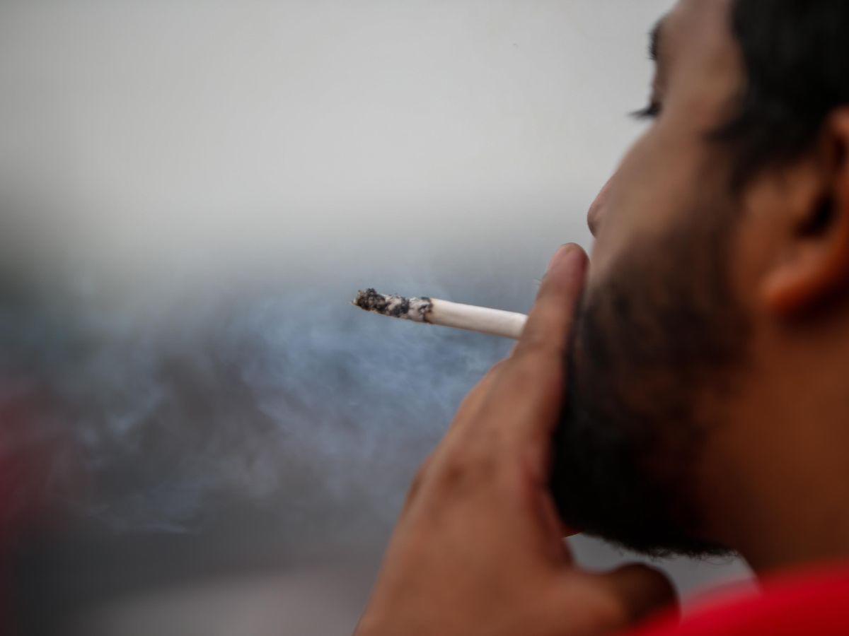 ¿A cuántos cigarros consumidos equivale respirar el aire de Tegucigalpa?