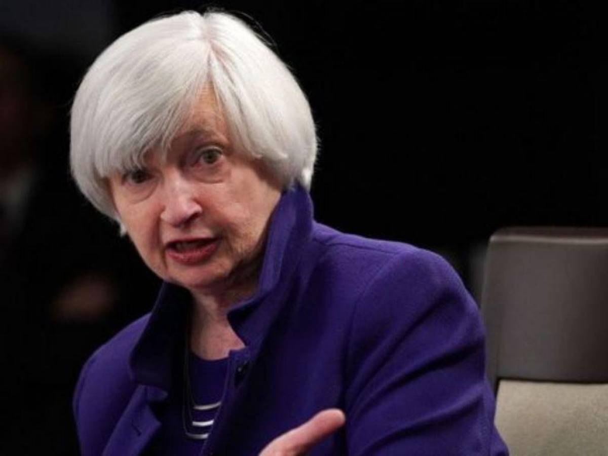 Yellen no espera recesión en EEUU y dice que Europa es “más vulnerable”