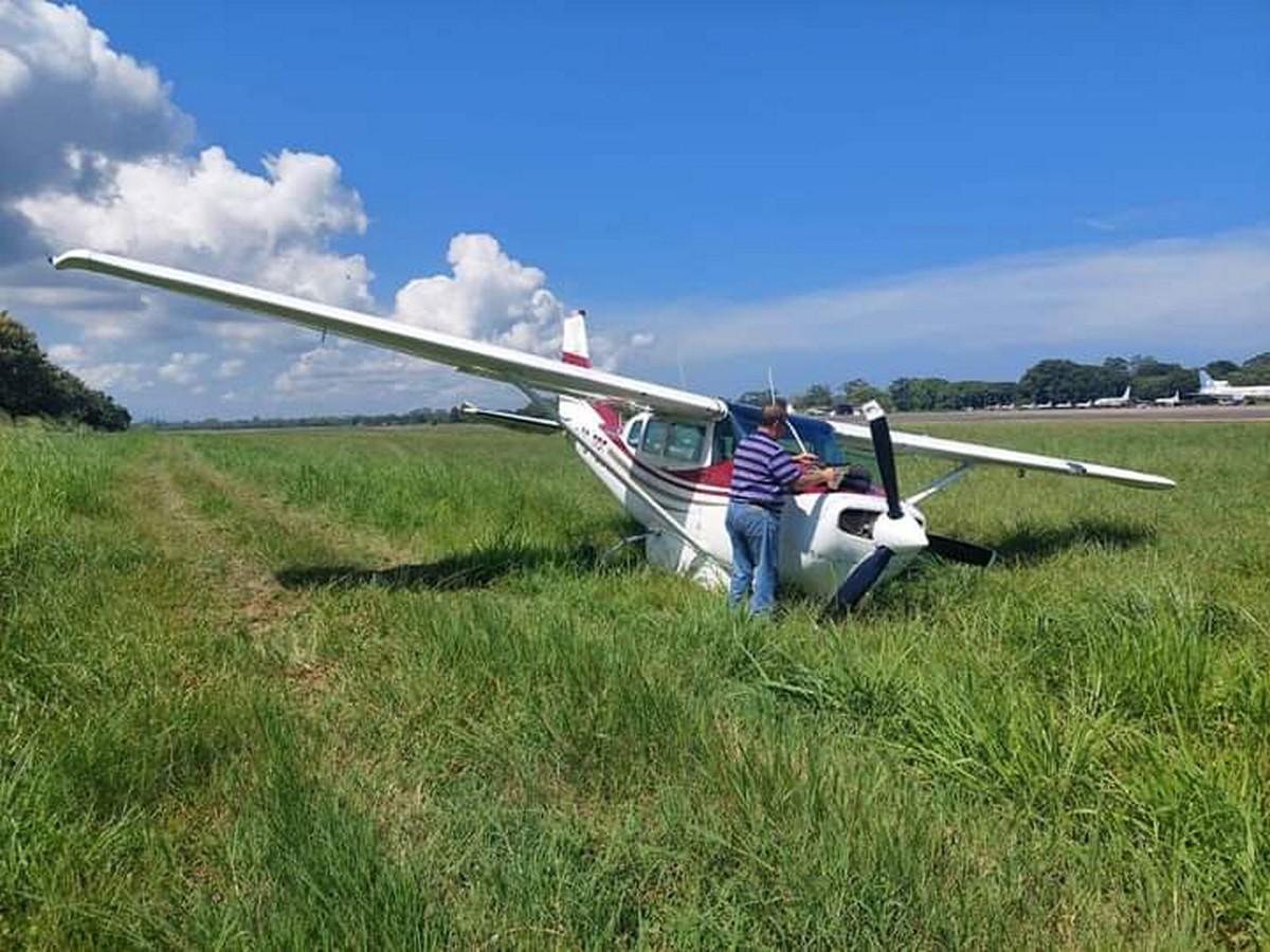 Avioneta se despista al perder el control en aeropuerto Golosón de La Ceiba