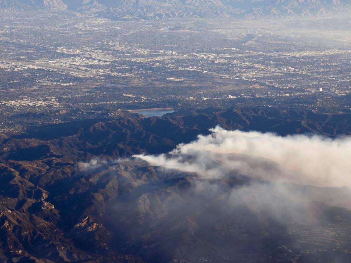 Impactantes fotos aéreas de los incendios de Los Ángeles