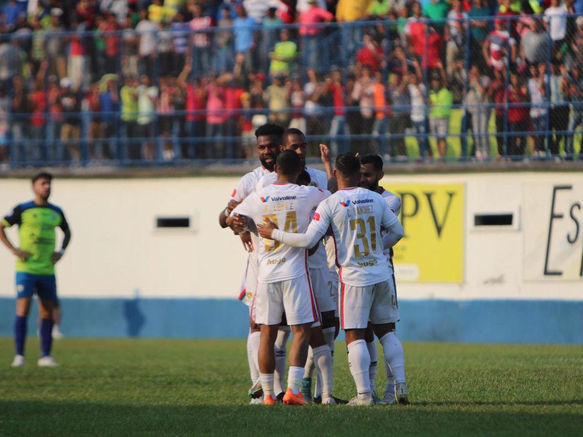 Olimpia se queda con las vueltas regulares tras empatar 1-1 con Olancho FC