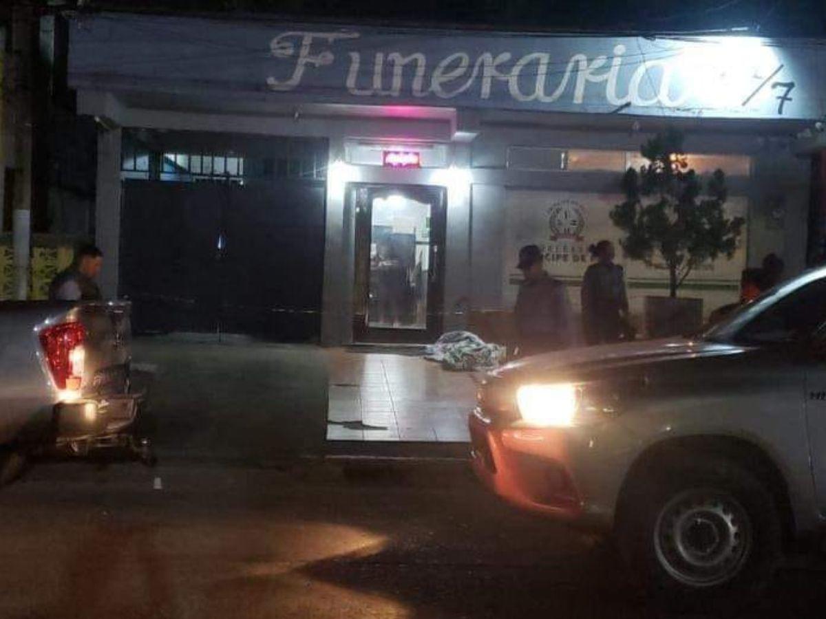 A disparos asesinan a empleado de funeraria en La Ceiba