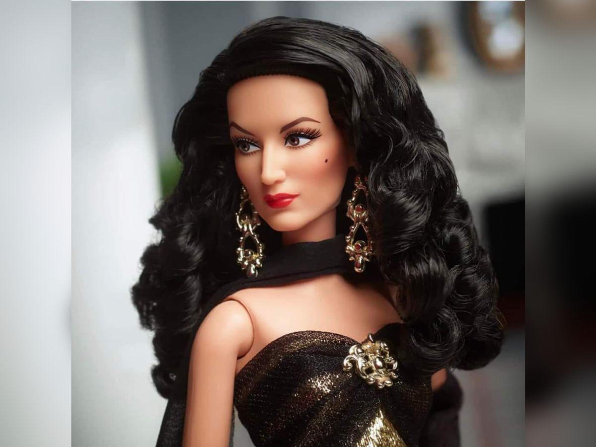 Mattel rinde homenaje a María Félix con una muñeca Barbie