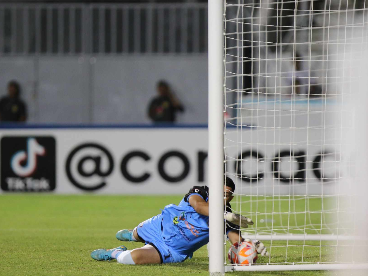 El portero Harold Fonseca aclara el tema del gol de Yeison Mejía