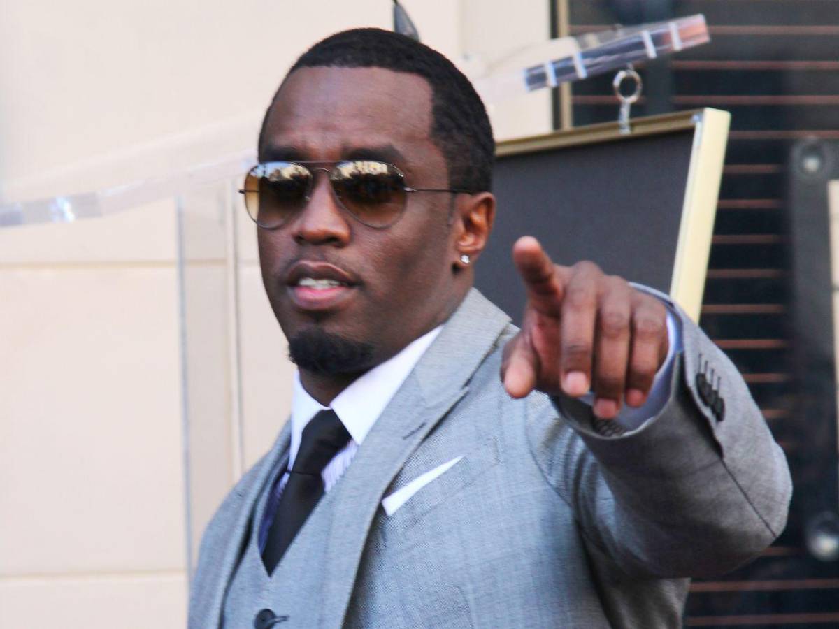 Sean Combs es acusado de maltratar a su personal de servicio