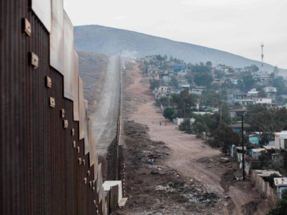 Caen cifras de hondureños que llegan a la frontera de Estados Unidos