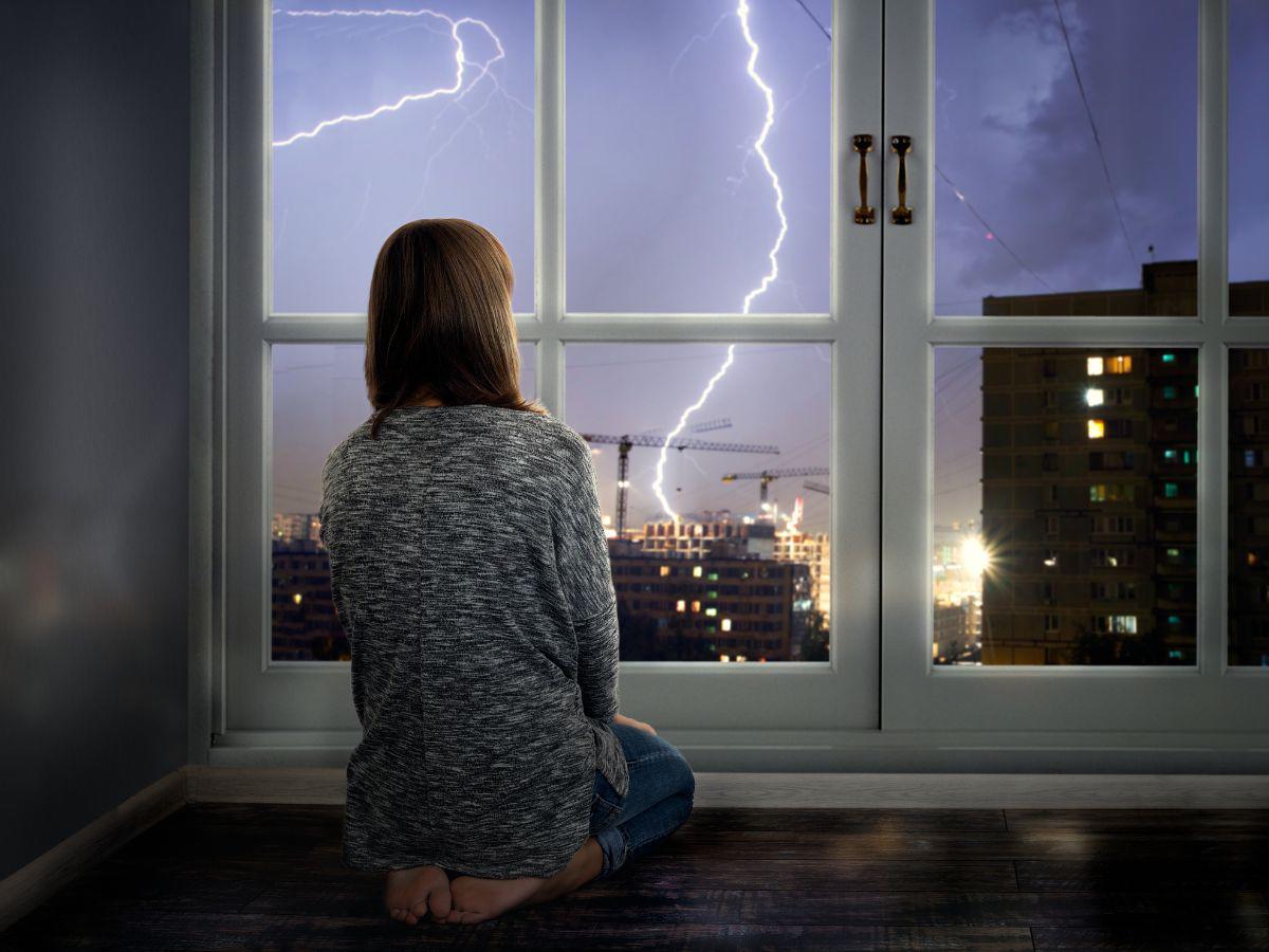 ¿Por qué los niños le temen a las tormentas? Aprenda cómo actuar al respecto