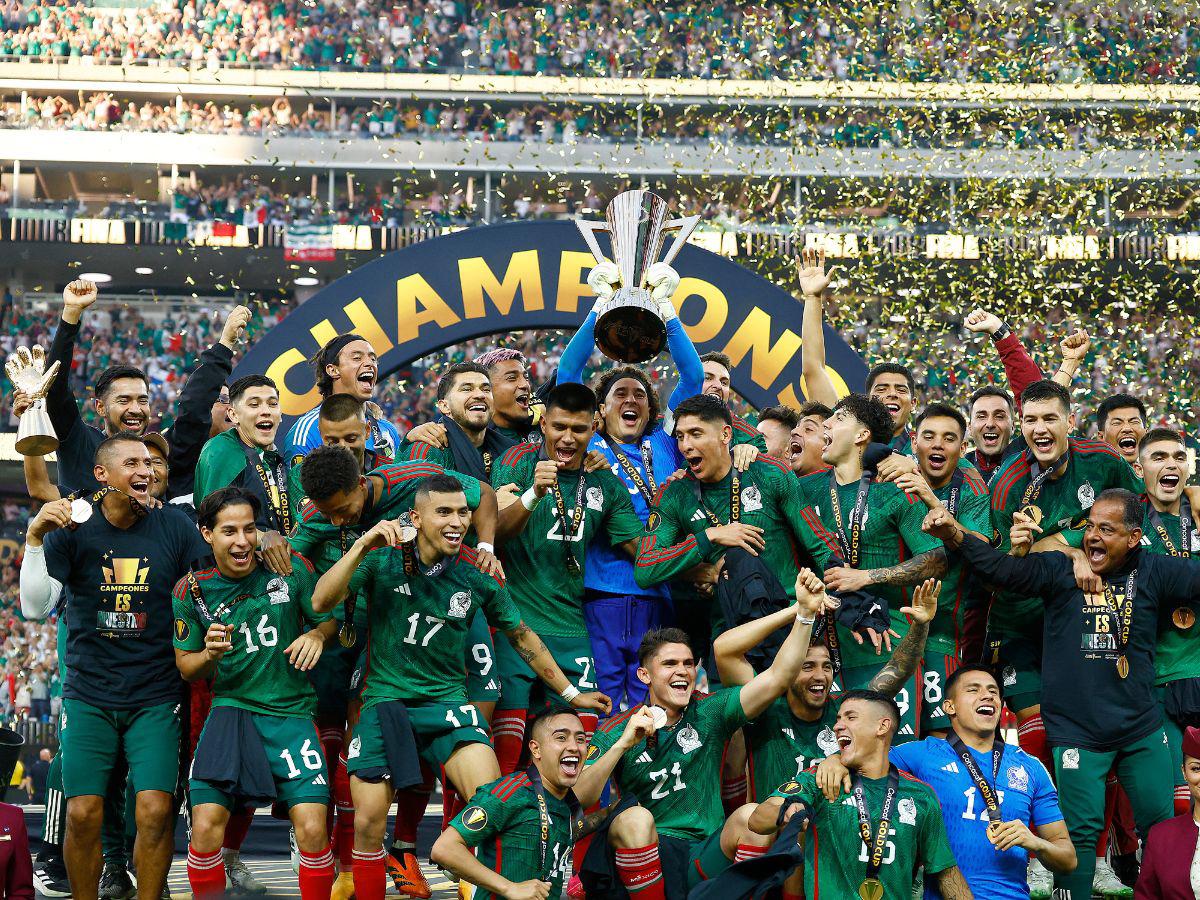 La Selección de México doblega a Panamá sobre la hora y recupera la Copa Oro de la Concacaf