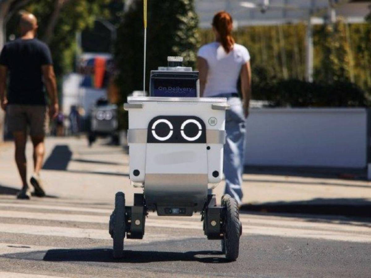 ¡El futuro llegó! Robots repartidores: ¿cómo funcionan y qué necesitas saber?