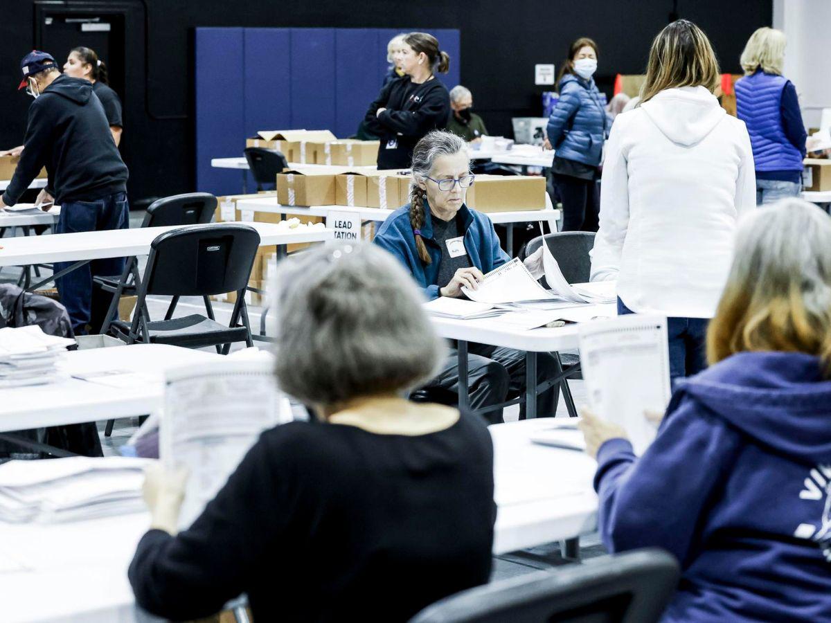 Inicia el conteo de votos en las elecciones de Estados Unidos 2024