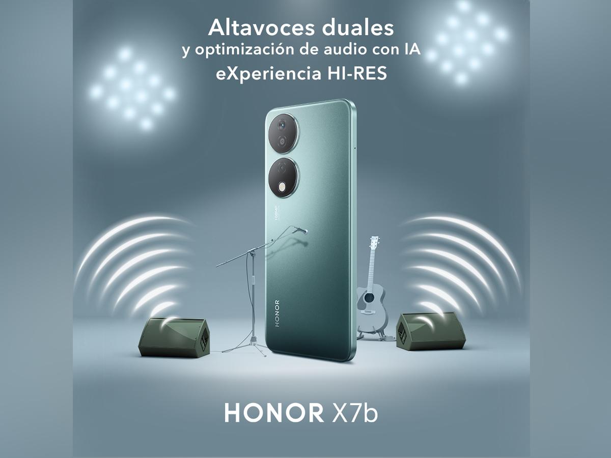 <i>El smartphone HONOR X7b admite el modo de gran volumen en varios entornos al aire libre, sin perder llamadas, llamadas claras, experiencia simultánea de vídeo y audio. Disponible en color plateado.</i>