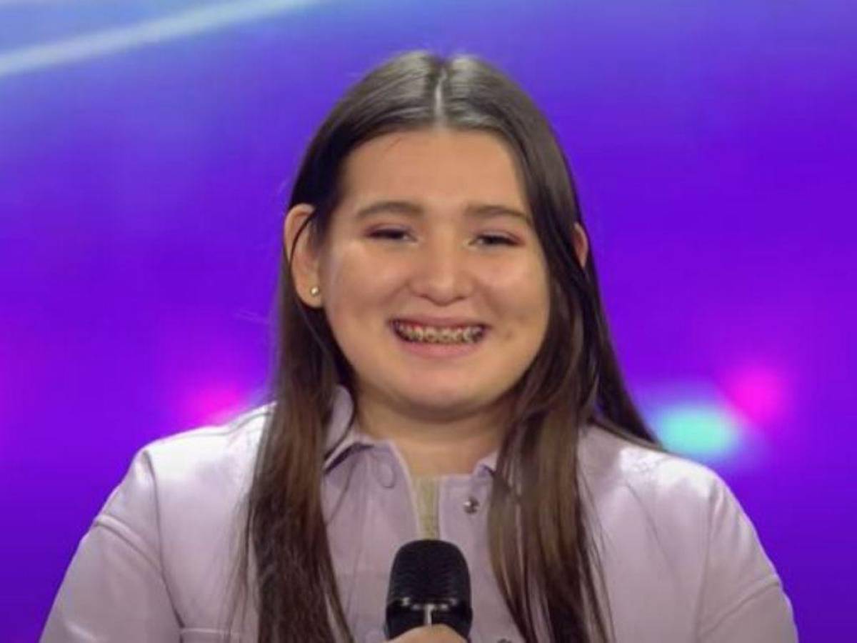 Hondureña recibe ticket dorado en Idol Kids España