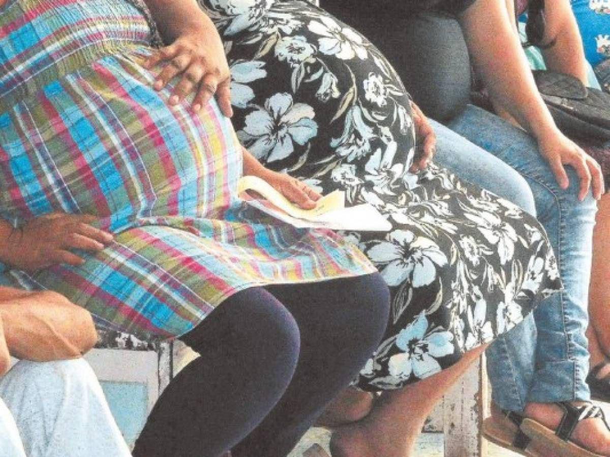 Tasa de embarazos en adolescentes pasó de 89 a 97 por cada 1,000 niñas de 15 a 19 años