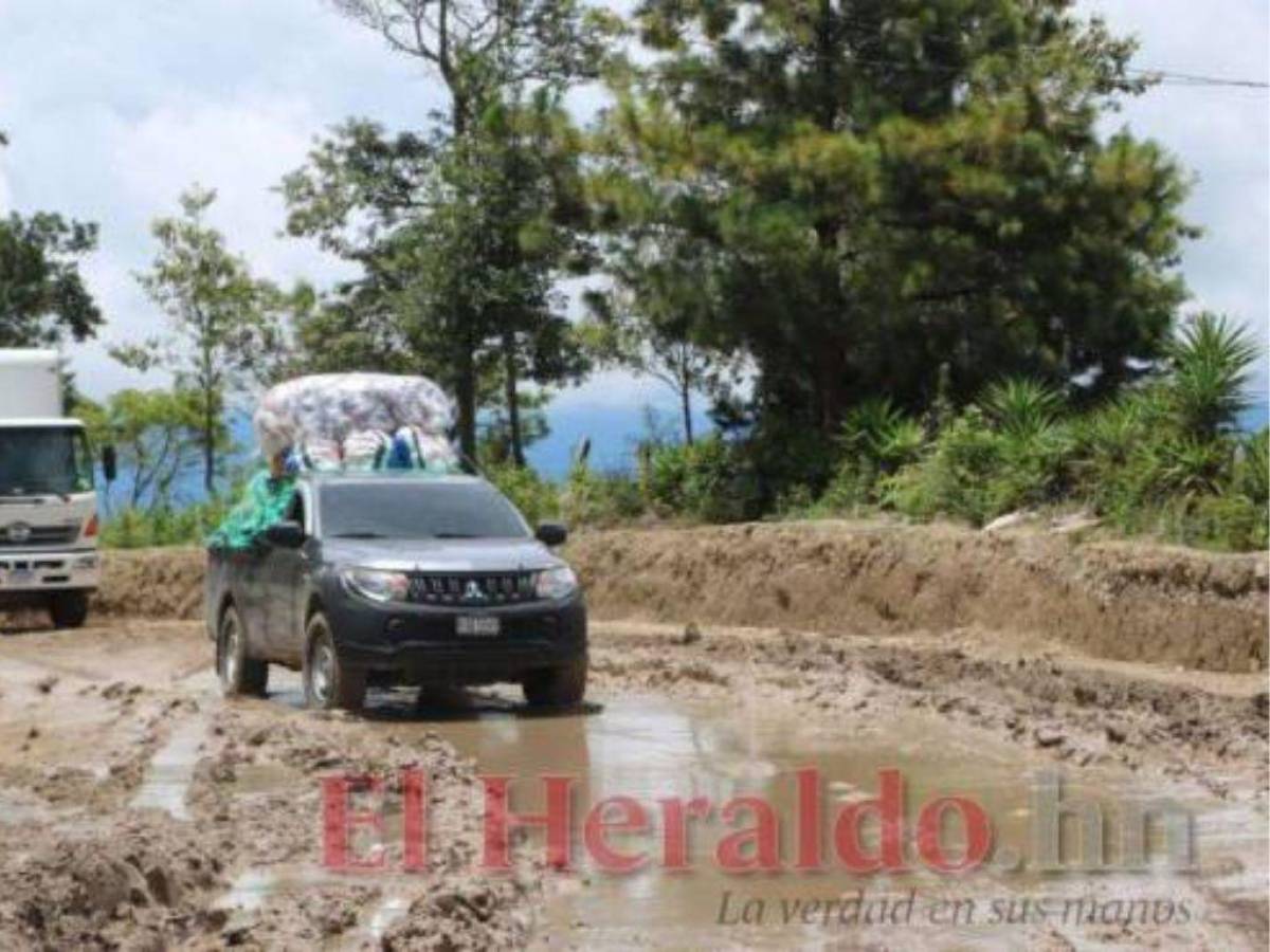 Pavimentación de carreteras olvidadas, una demanda histórica de los pobladores de Lempira