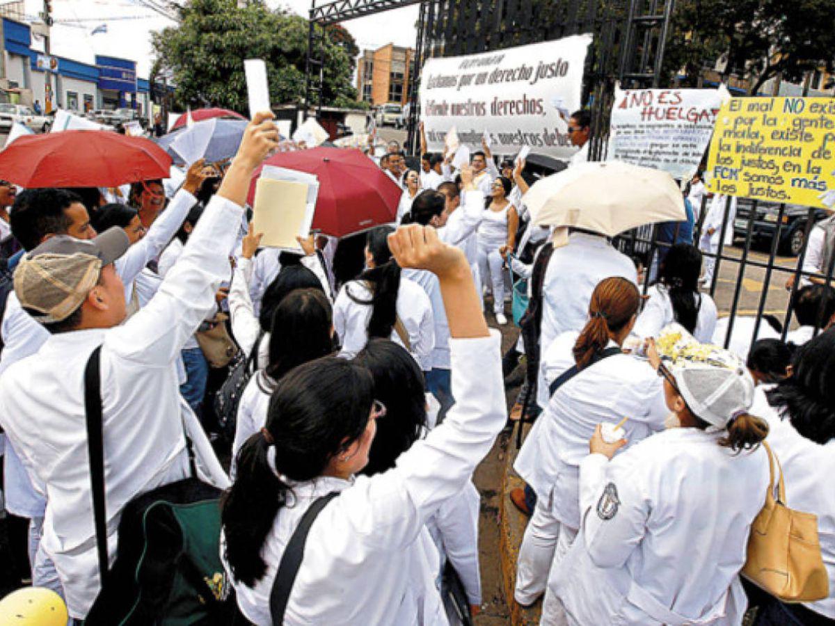 CMH advierte que irán a huelgas si no son atendidos por la Secretaría de Salud