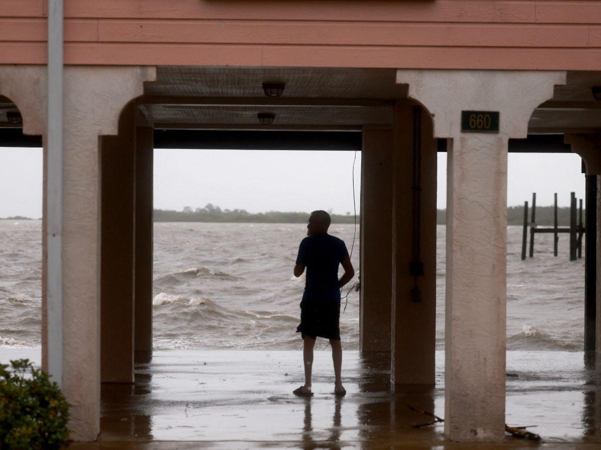 Tormenta Debby deja cuatro muertos y amenaza con inundaciones en el sureste de EUA