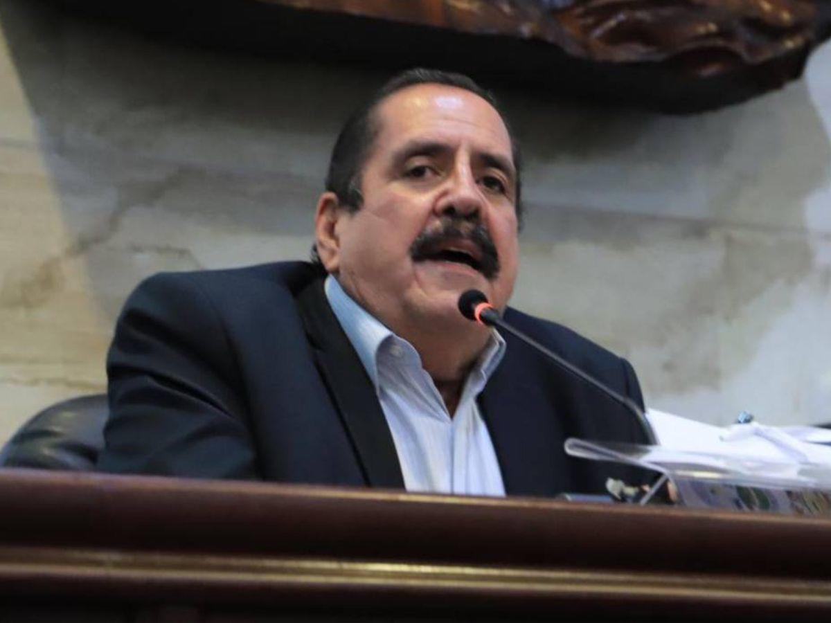 Carlos Zelaya sobre elección del fiscal general: “Esperemos no llegar a tomar decisiones que no sean las que la Constitución nos mande”