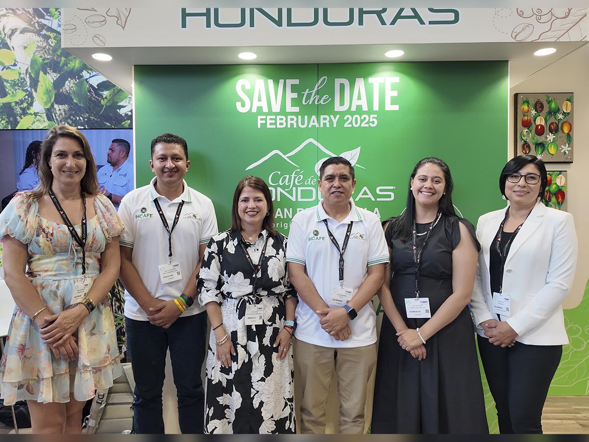 Promoviendo la sostenibilidad en la cadena del café en World of Coffee 2024