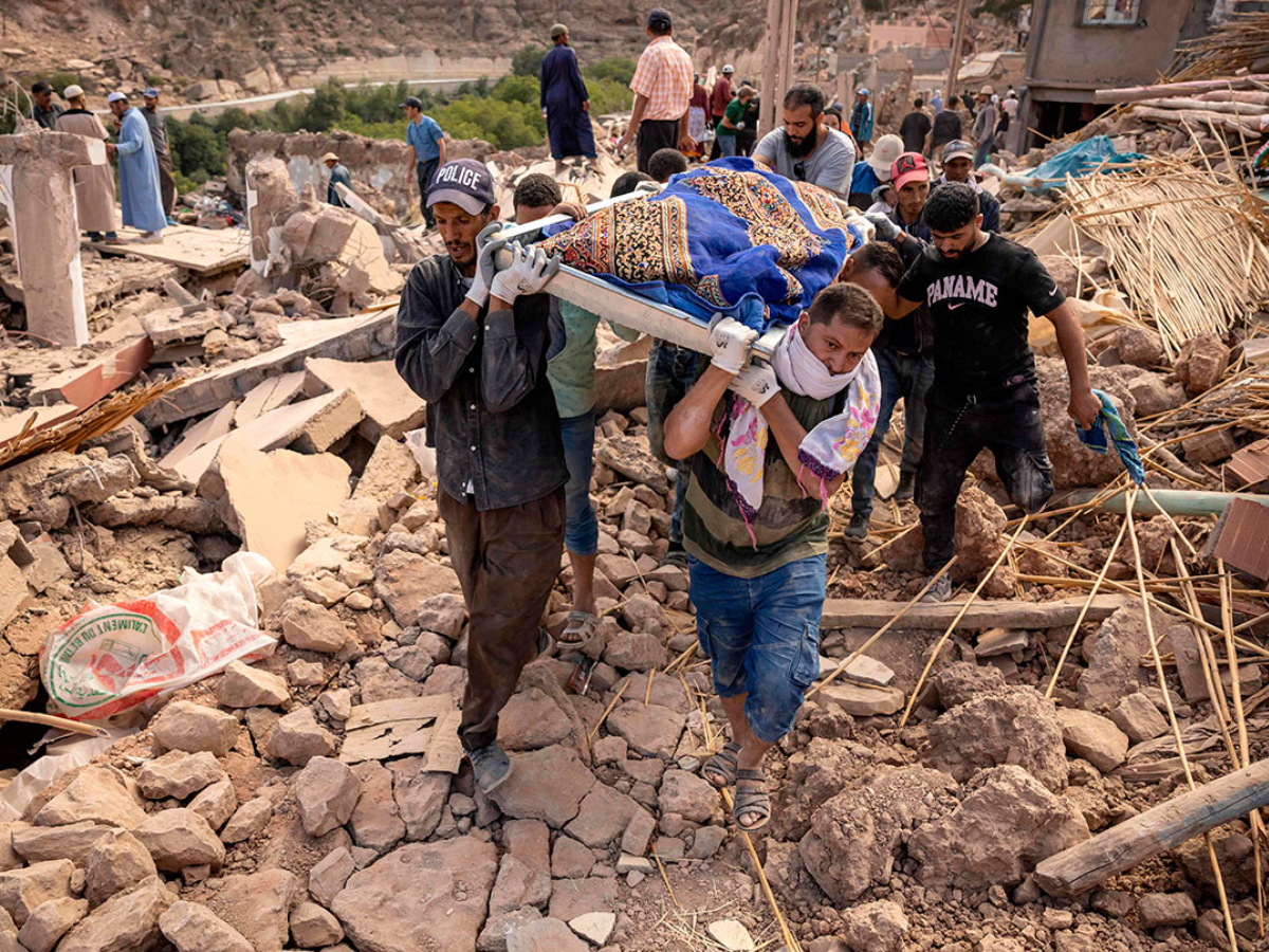 Sube a cerca de 2.500 número de muertos por terremoto en Marruecos