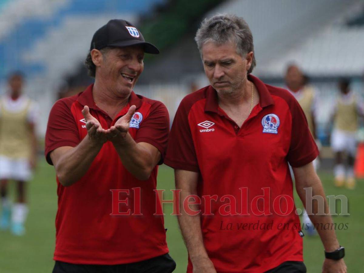 Pedro Troglio se muestra feliz tras el triunfo ante UPNFM y pone su mirada en el clásico ante Motagua