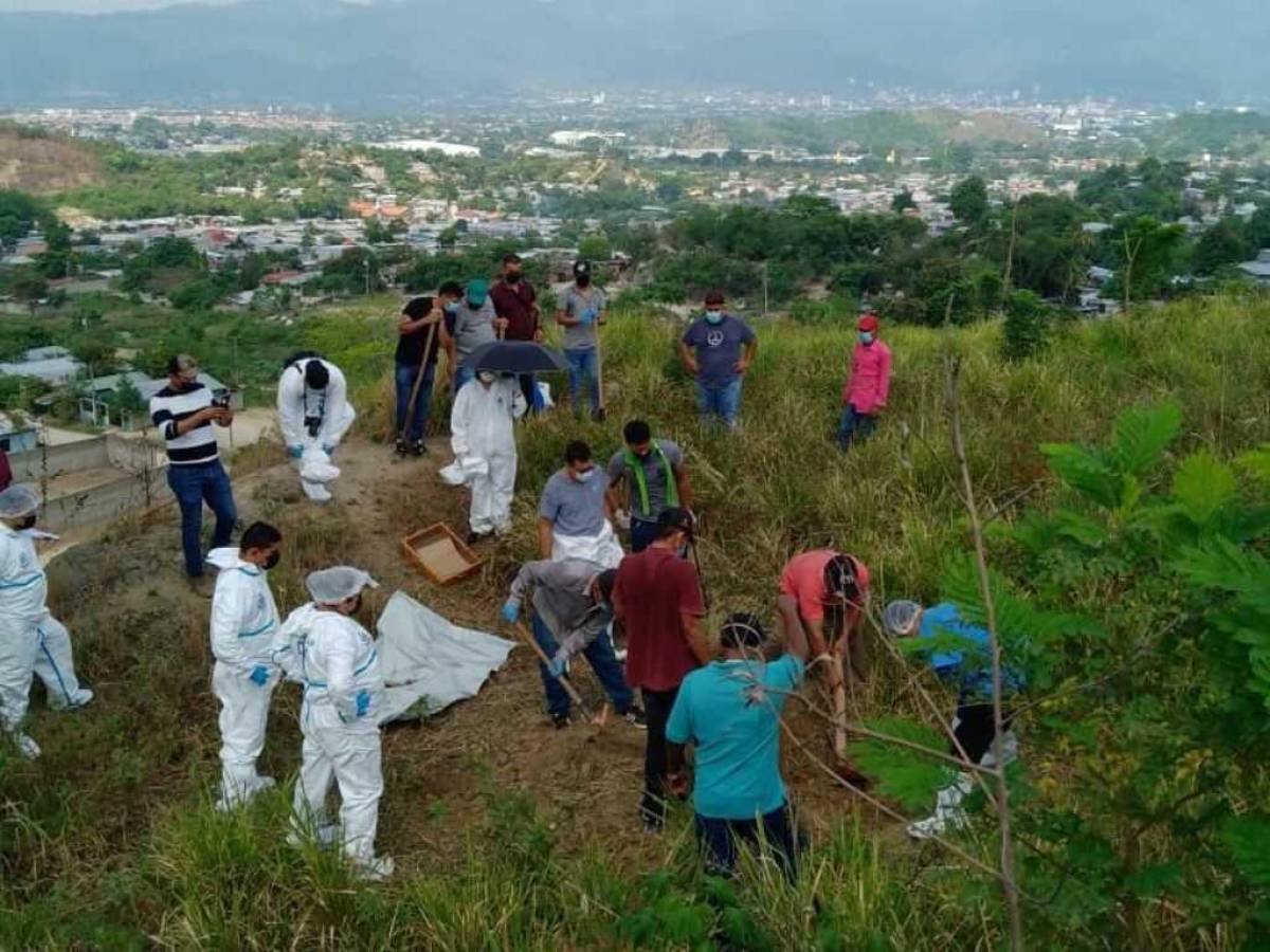 Hallan cadáveres en cementerio clandestino en San Pedro Sula