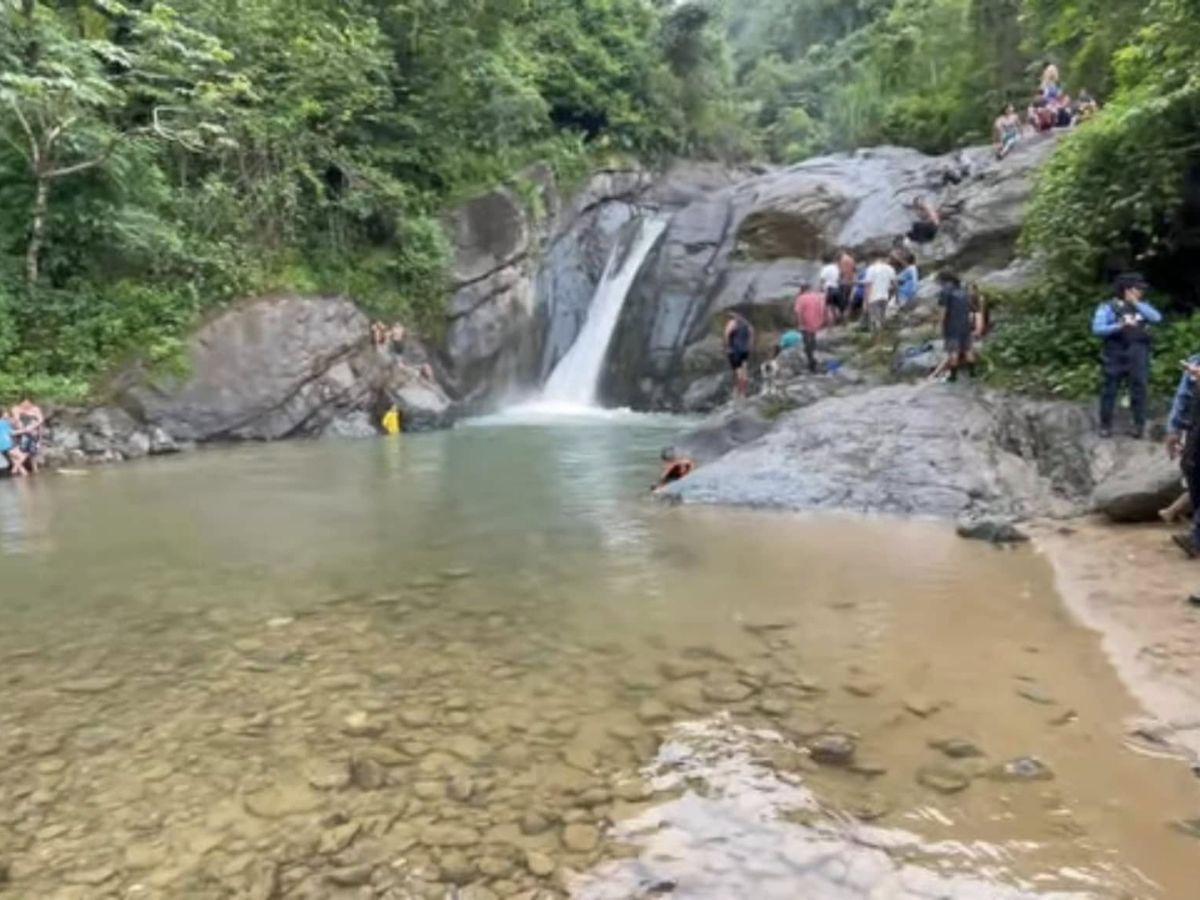 “Ella se desesperó y el agua la jaló”: Joven se ahoga mientras celebraba con su familia el Año Nuevo