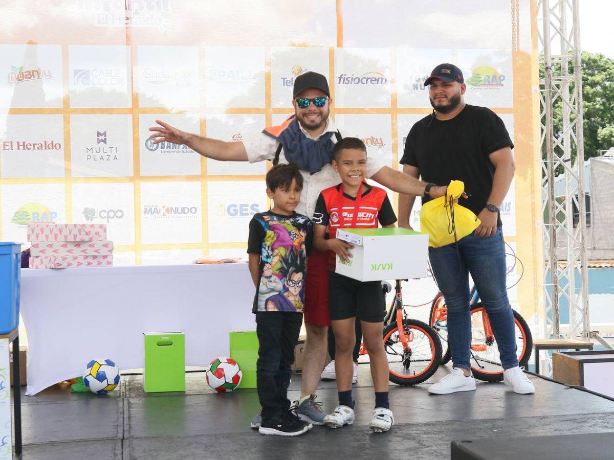 Momento de gloria: Así fue la entrega de premios a los ganadores de la Vuelta Ciclística Infantil 2024