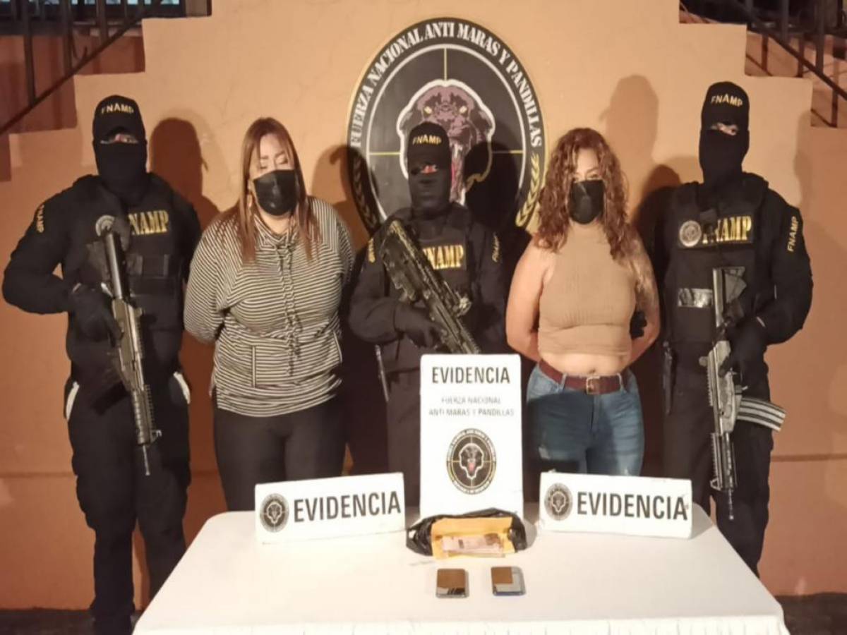 Caen dos presuntas pandilleras cuando cobraban extorsión en Tegucigalpa