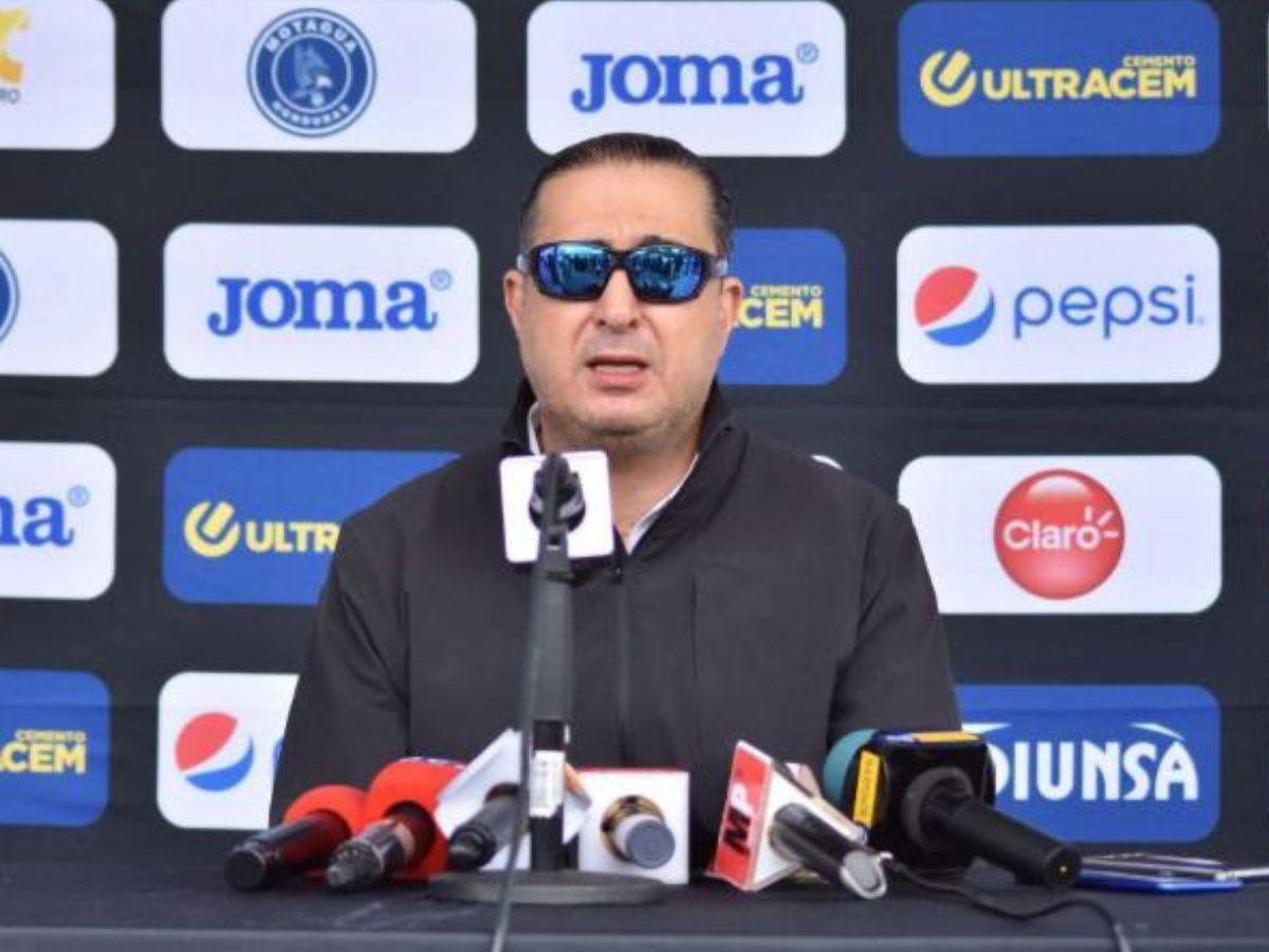 Pedro Atala sobre el caso Kevin López: “Nos dijo que cuando regresara iba a jugar con Motagua; y firmó con Olimpia”