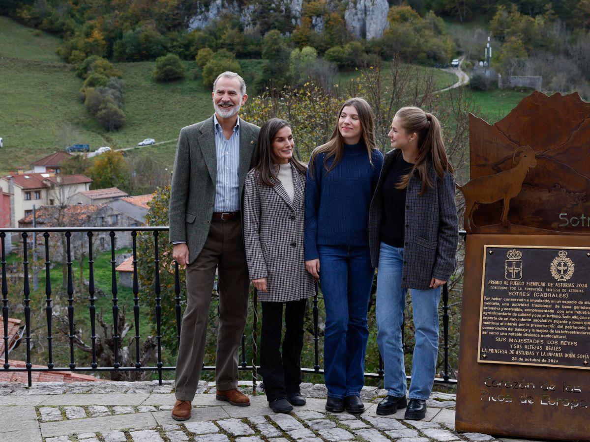 La visita de la familia real de España a Sotres, Premio al Pueblo Ejemplar 2024