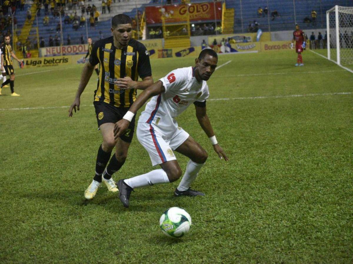 En un gris partido, Real España y Olimpia protagonizan empate 0-0 en San Pedro Sula