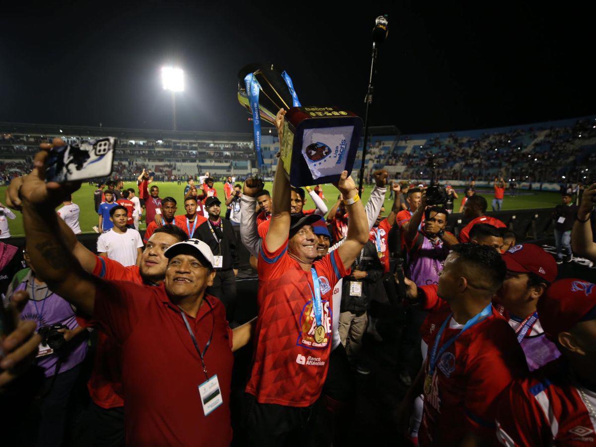 ¡Rey hay uno solo! Olimpia revalida el título venciendo 3-2 al Olancho FC en eléctrica final