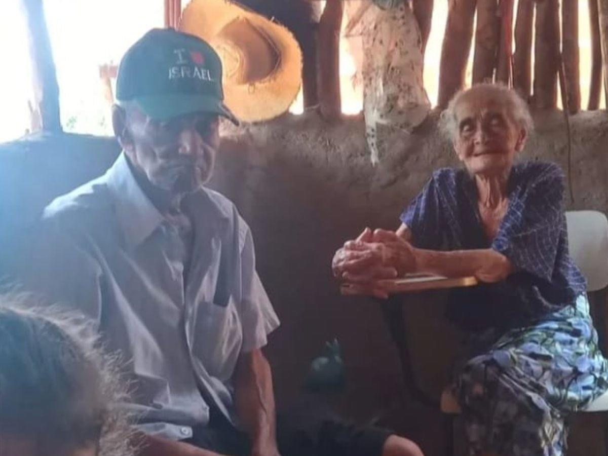 Amor eterno: Pareja de esposos fallecen el mismo día tras 80 años de matrimonio en Brasil