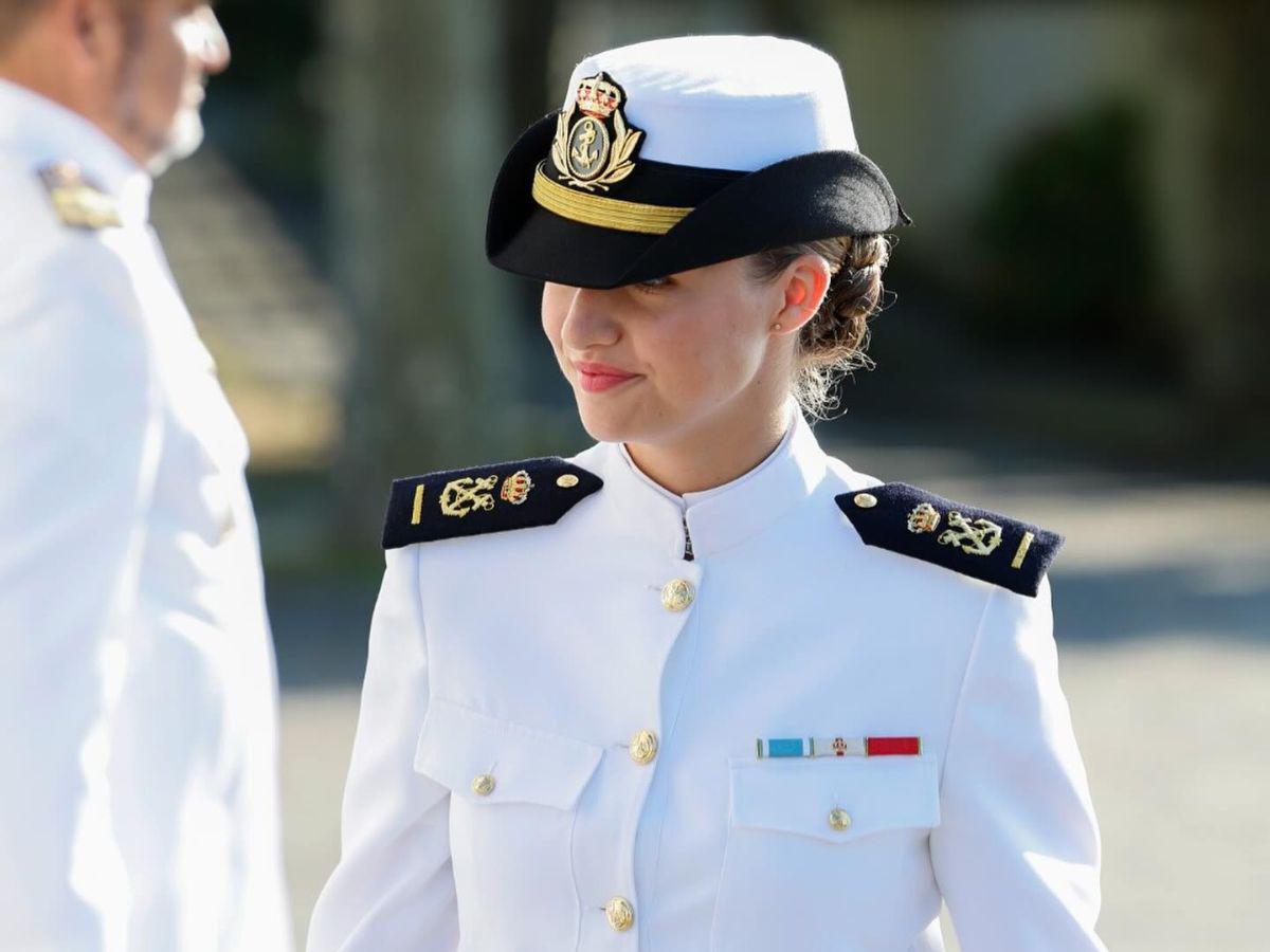 Primeras fotos de la princesa Leonor en la Escuela Naval de Marín en España