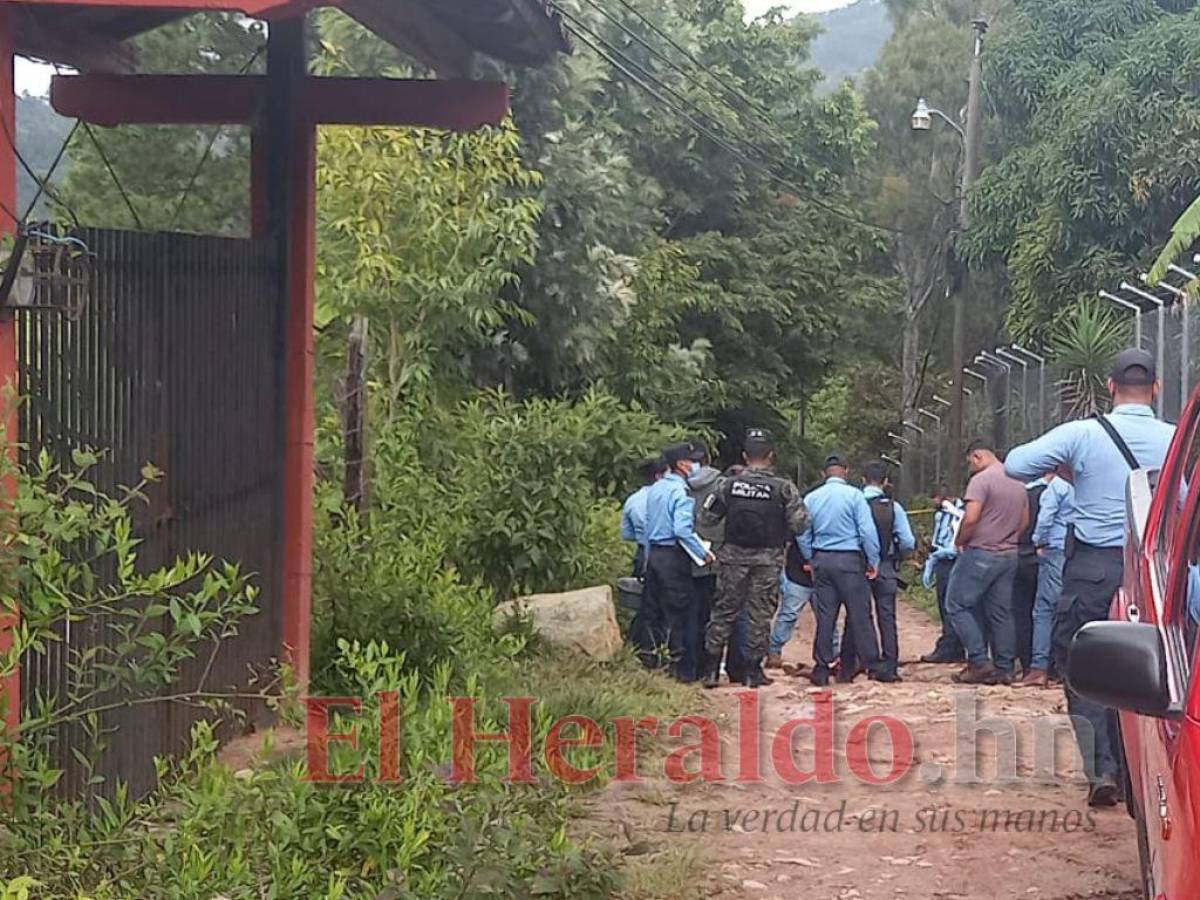 Los vecinos lamentaron la muerte del joven a causa de los furiosos caninos.