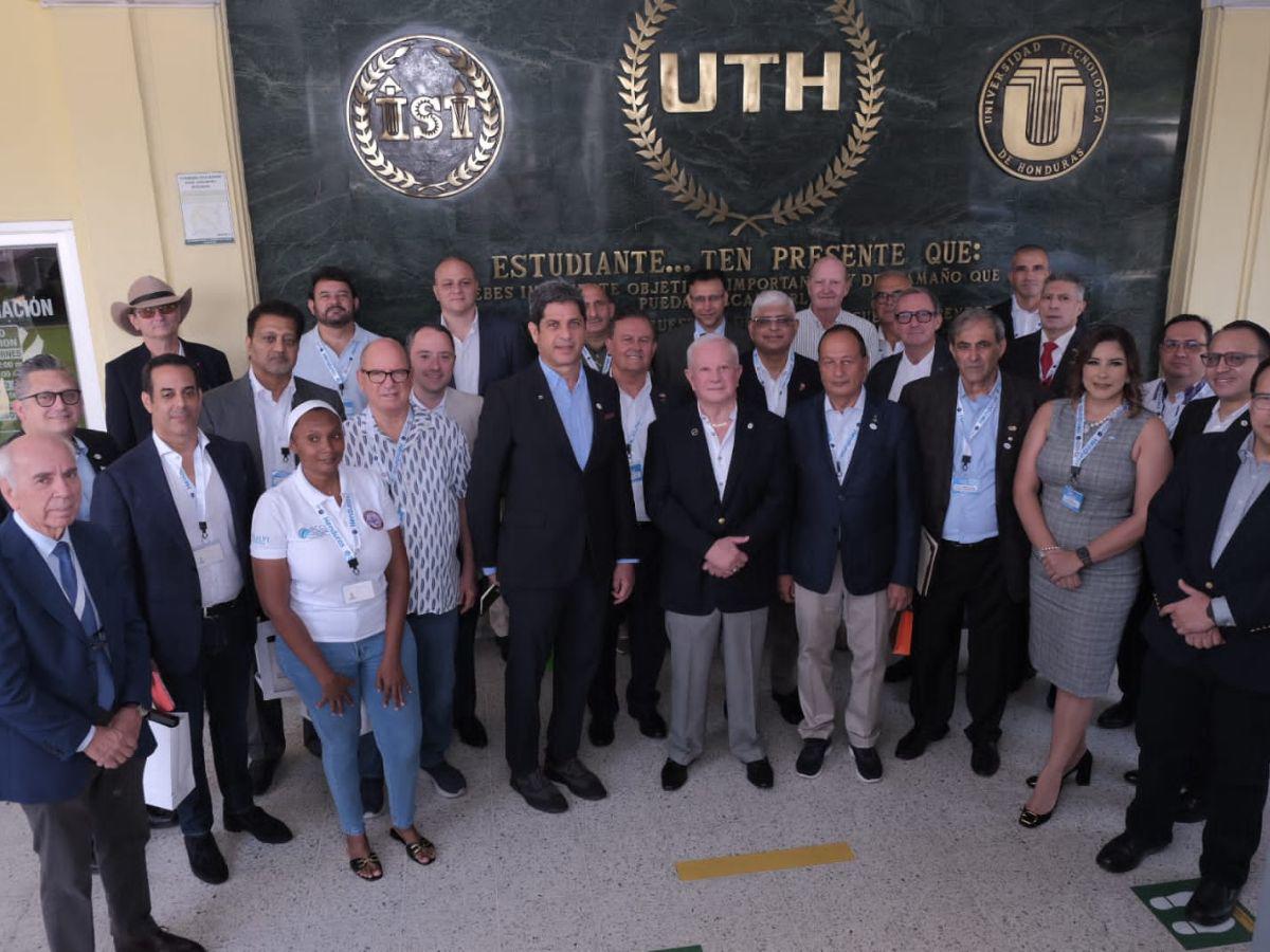 La Universidad Tecnológica de Honduras (UTH) fue una de las sedes oficiales de esta conferencia, que se lleva a cabo en San Pedro Sula.