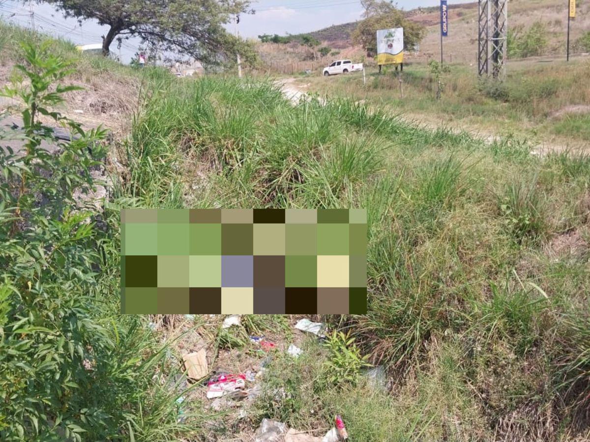 Hallan el cuerpo sin vida de un hombre en zacatera a la orilla del anillo periférico de la capital