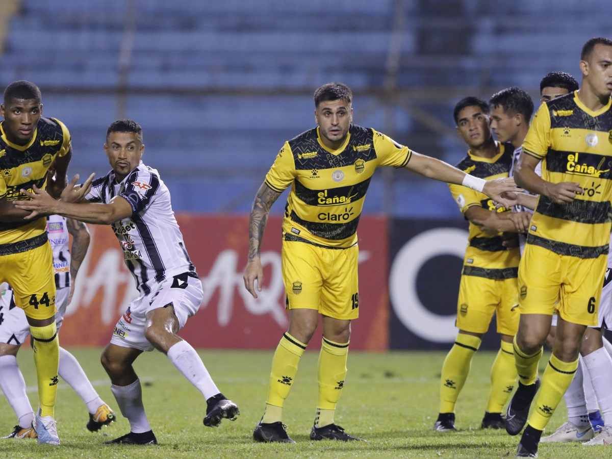 Real España y Diriangén igualaron sin goles en el estadio Olímpico de San Pedro Sula.