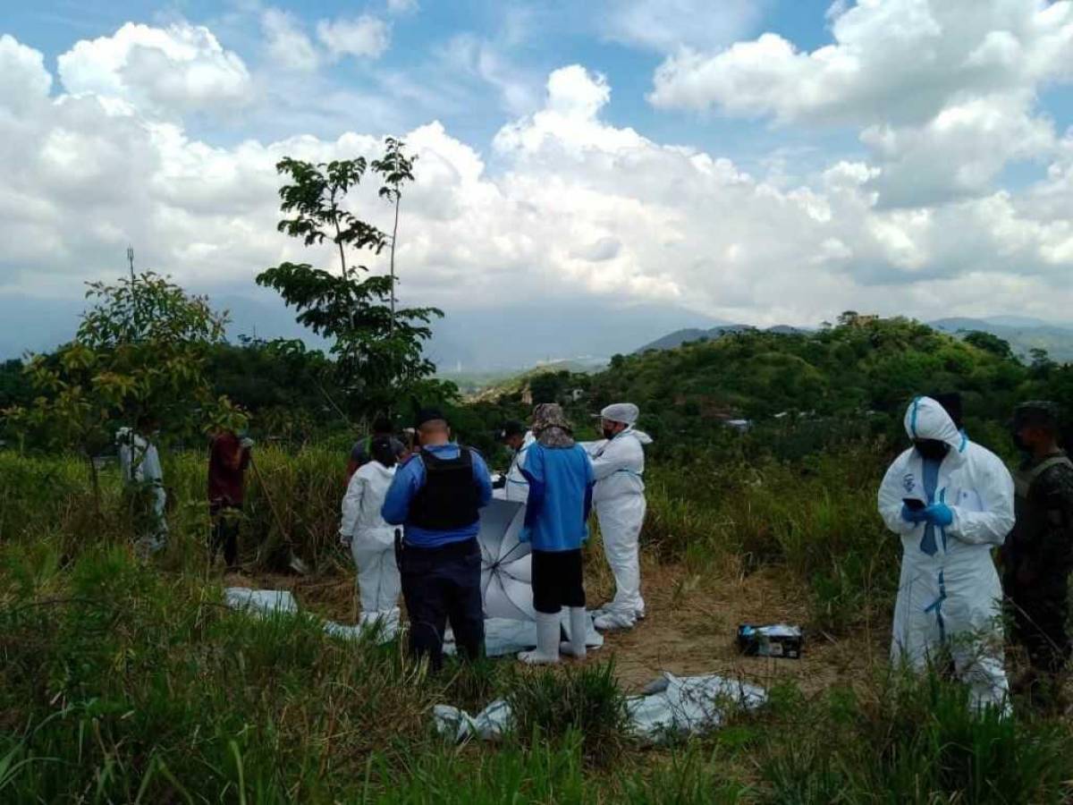 Hallan cadáveres en cementerio clandestino en San Pedro Sula