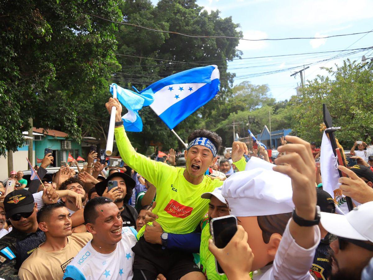 Shin Fujiyama fue sorprendido con calurosa bienvenida en Ocotepeque tras su reto