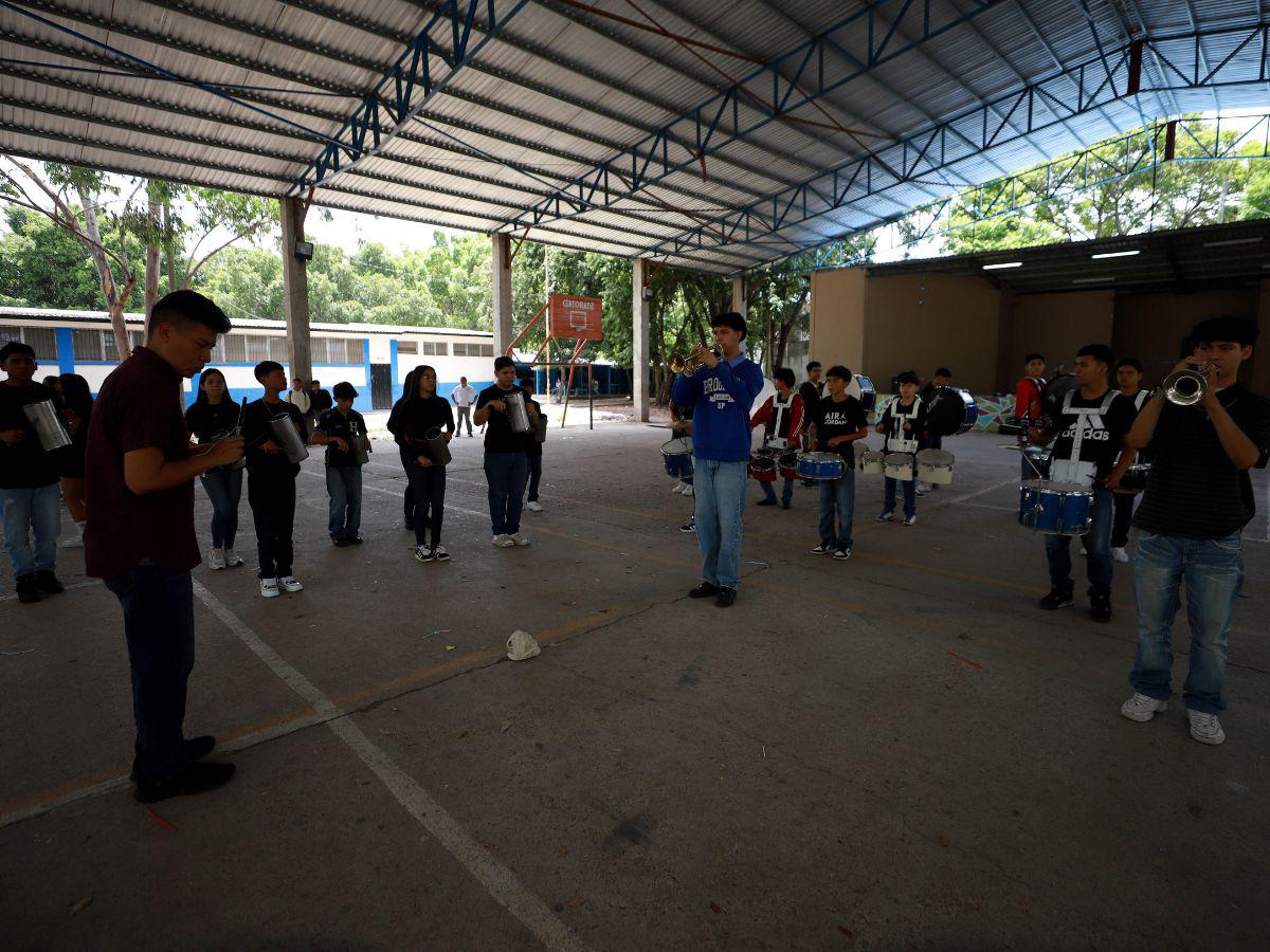 Talento y pasión: banda del Saúl Zelaya Jiménez lista para los desfiles patrios