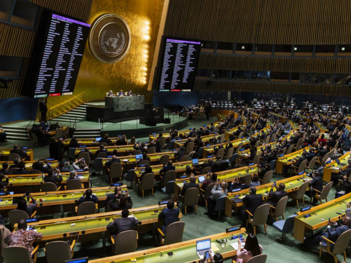 Asamblea de la ONU condena “anexión ilegal” de Rusia de territorios en Ucrania