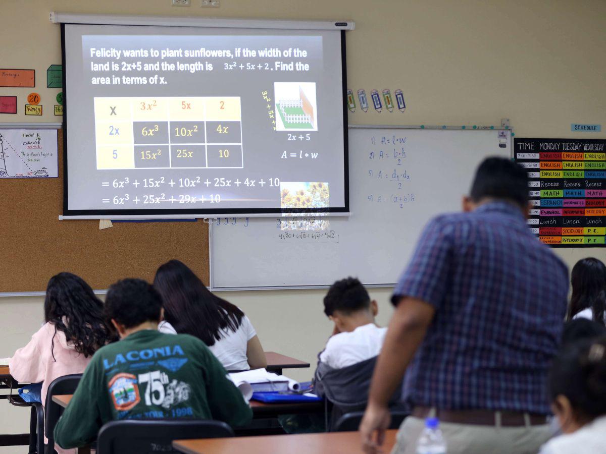 Más Escuelas Normales Bilingües planea reabrir gobierno, anuncia ministro Sponda