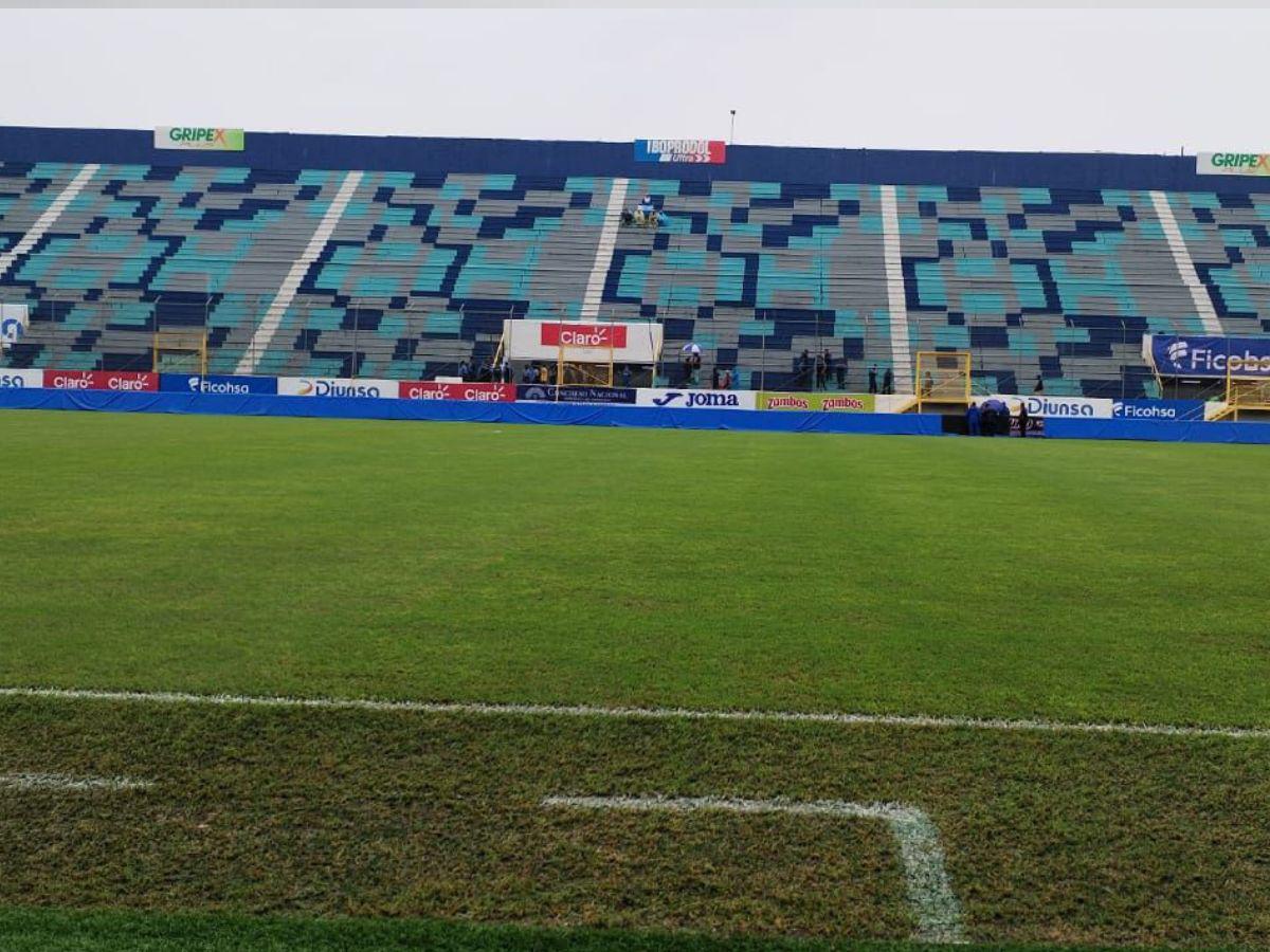 Así está la grama del Estadio Morazán tras lluvia y a horas del Honduras vs México