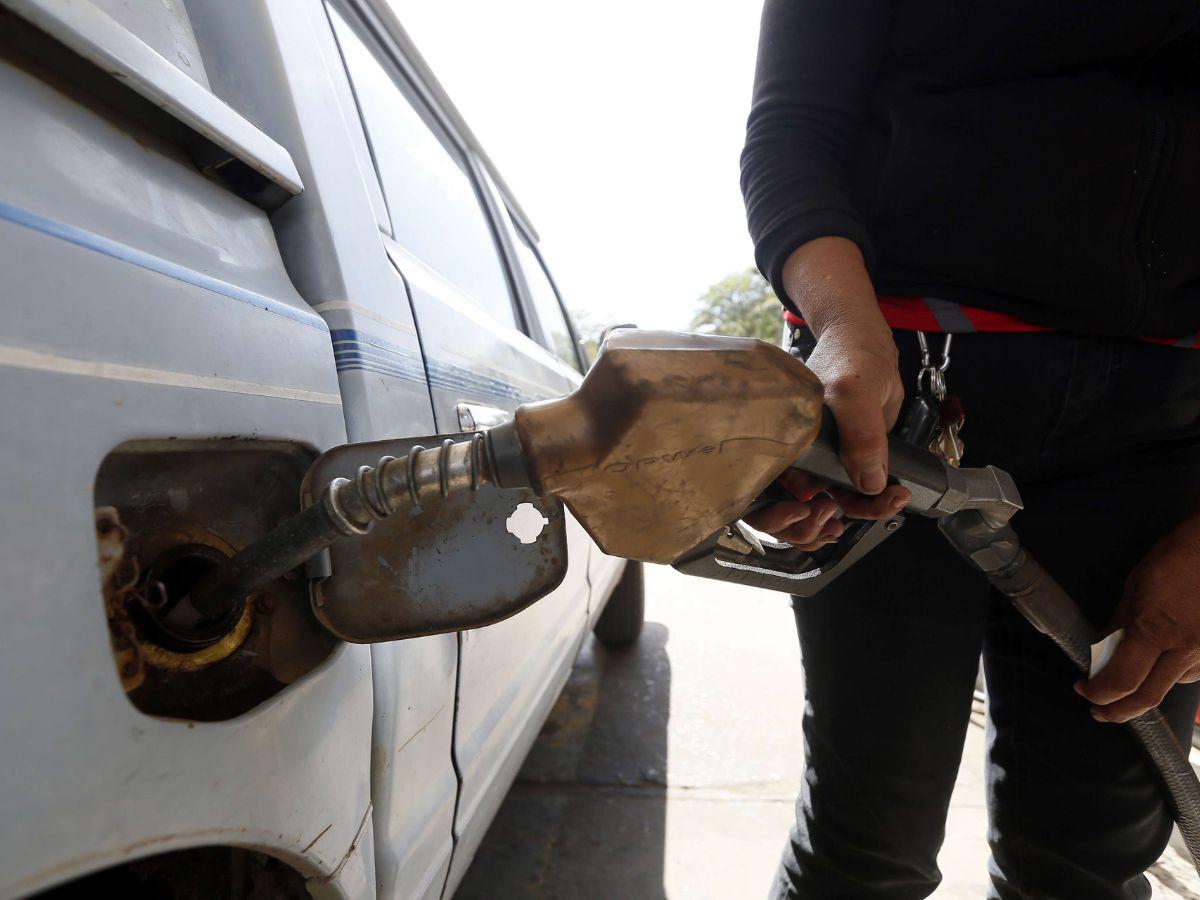 ¡Siguen a la alza! Combustibles sufrirán nuevo aumento de precios el lunes 11 de septiembre