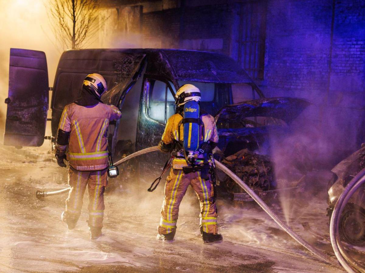 Celebración de Nochevieja termina en incendio en Bruselas, Bélgica