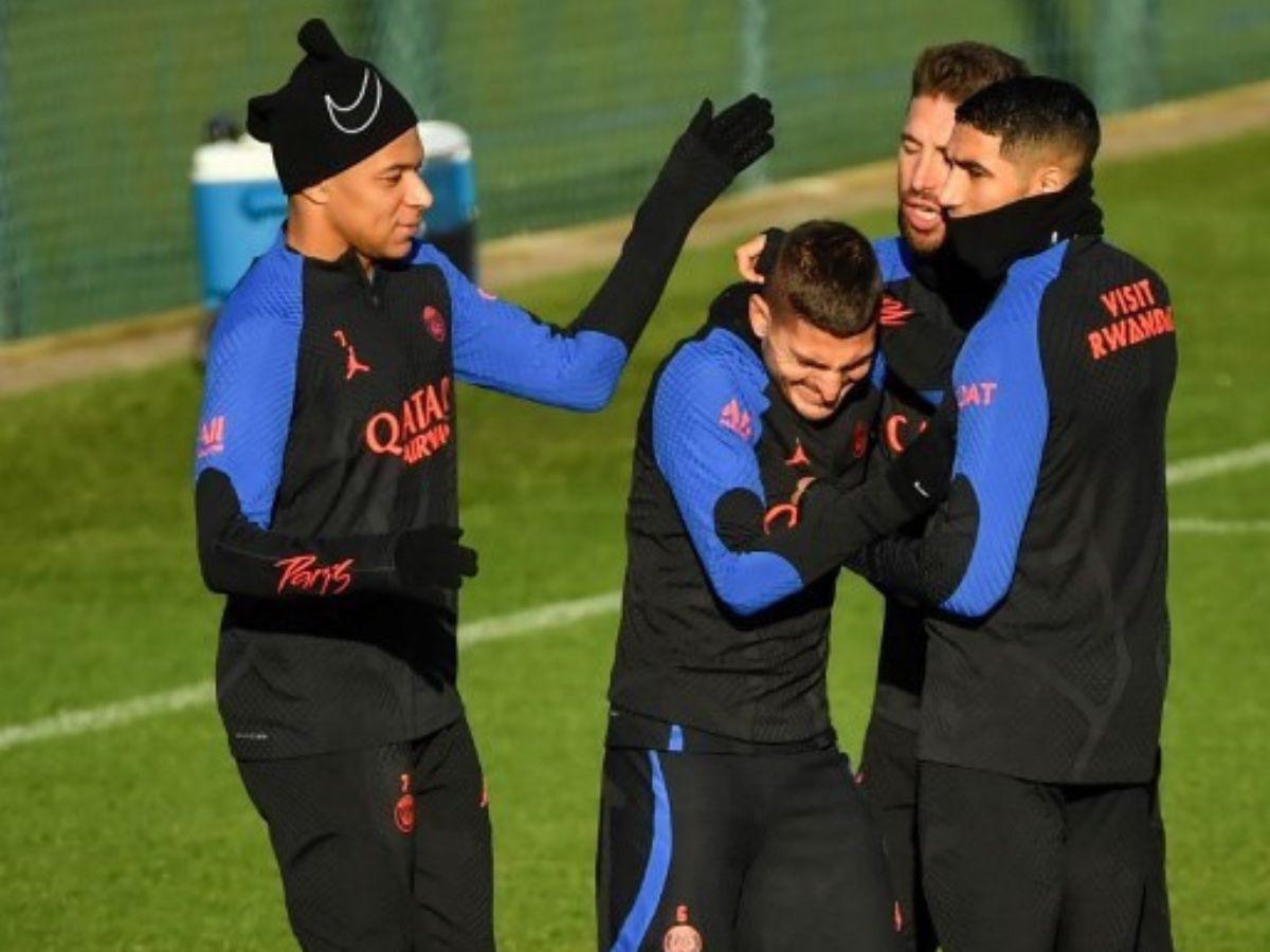 ¿Felicitaron a Messi? Mbappé y Hakimi regresan a los entrenamientos del PSG