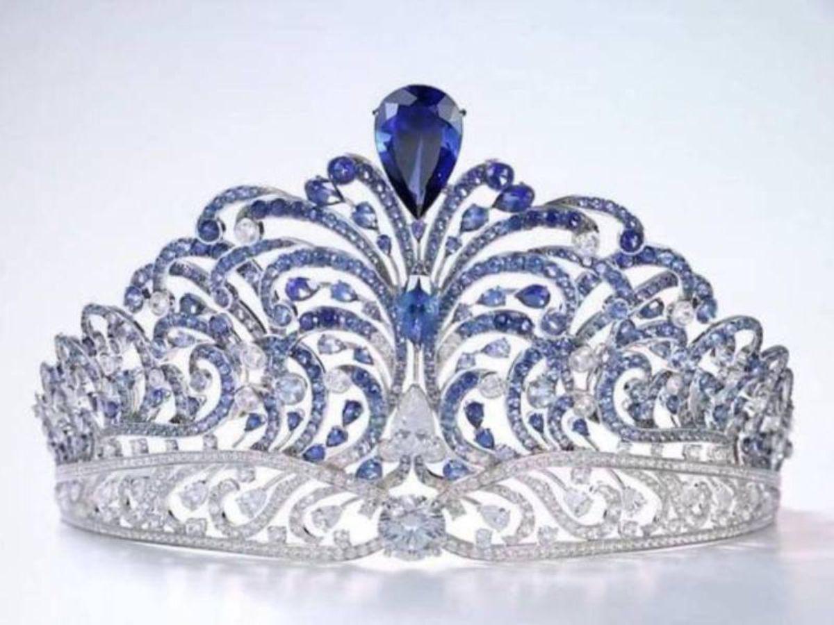 “Diamante azul”, la corona que recibirá la ganadora del Miss Universo y que está valorada en 5.3 millones de dólares.