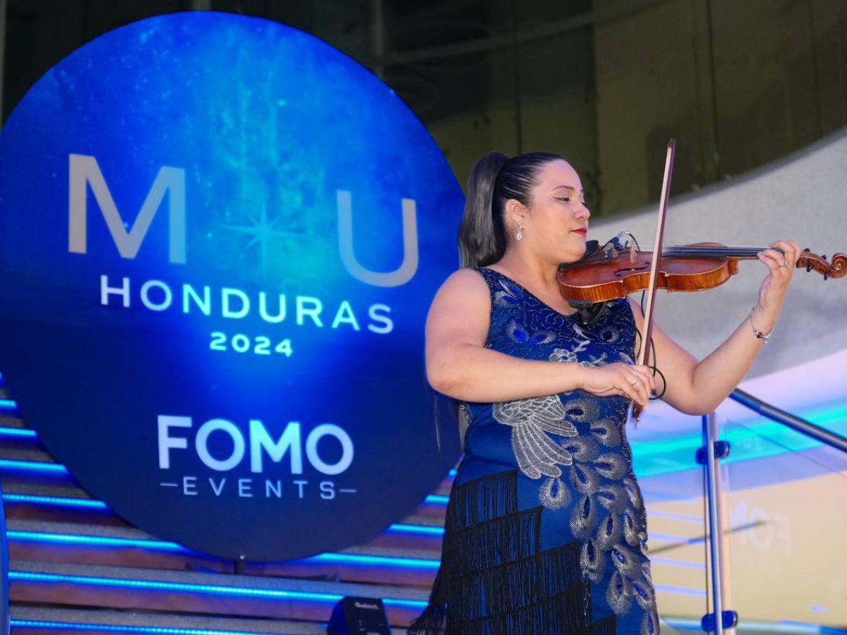 Música, glamour e invitadas especiales: el ambiente en el Miss Honduras 2024