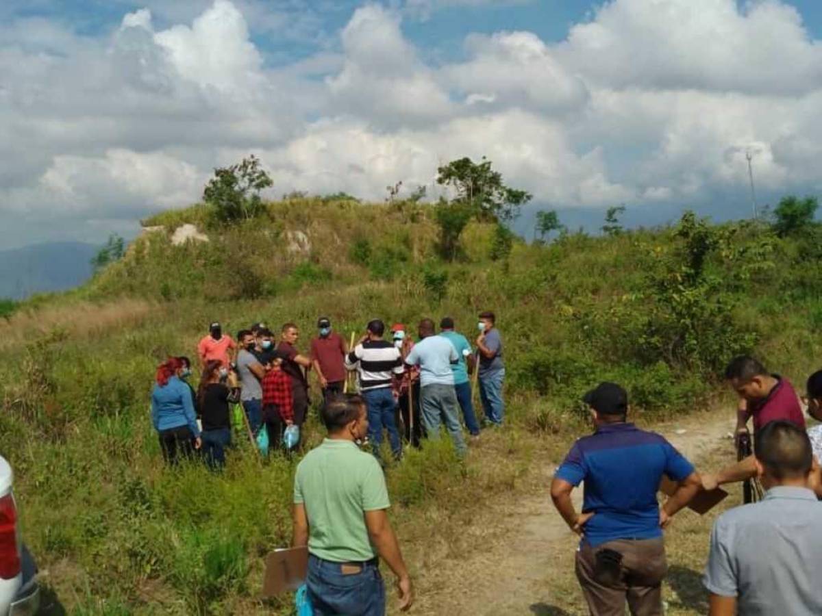 Hallan cadáveres en cementerio clandestino en San Pedro Sula